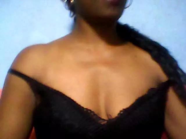MayaQueen on BongaCams 