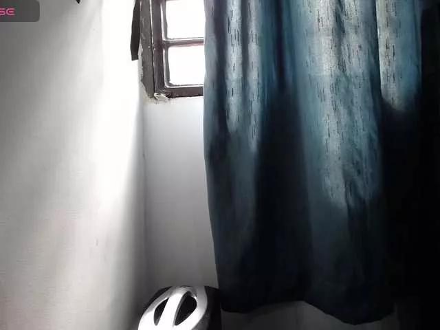 Melanny-lopez-18 on BongaCams 