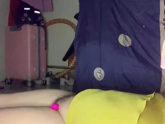 Meliy on BongaCams 