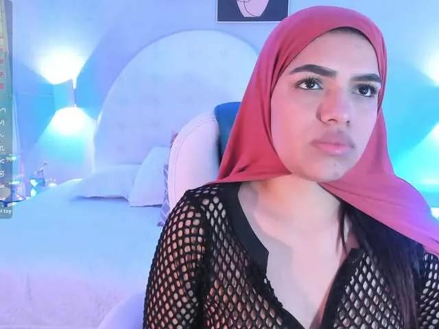 mhia-paris on BongaCams 