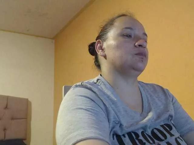 miaabrownn2 on BongaCams 