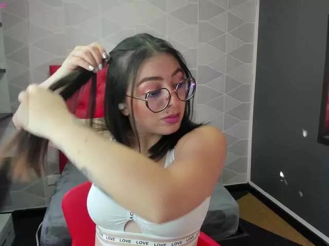 MiaWils on BongaCams 