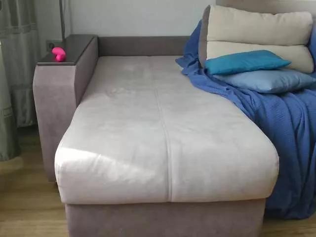 Milaa1998 on BongaCams 