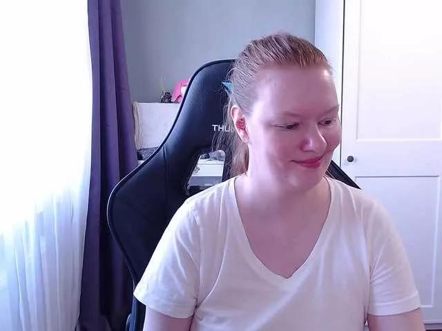 Offline missInari on BongaCams