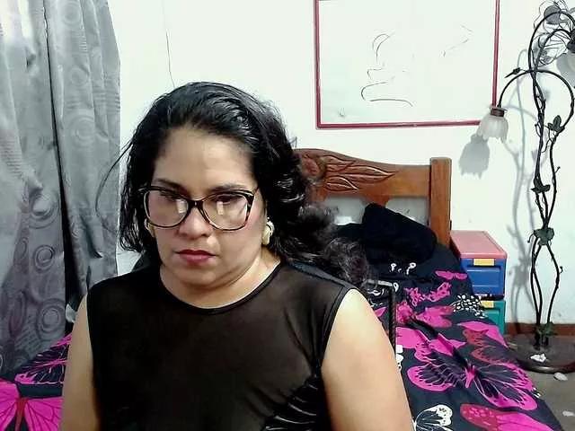 MistressKloe on BongaCams