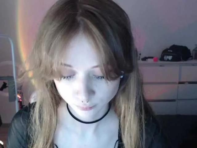 mnepohuyy on BongaCams 