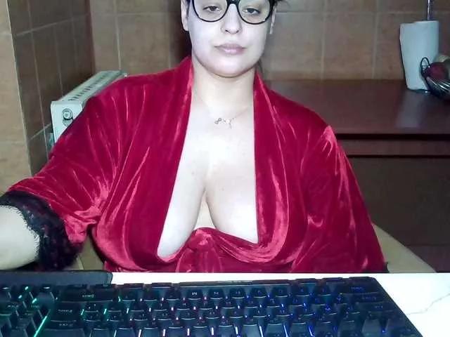 Freechat MoniqQuuen on BongaCams