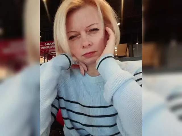 MOON37x on BongaCams 