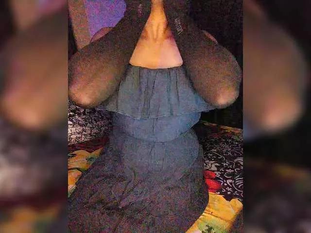 ms-anika on BongaCams 