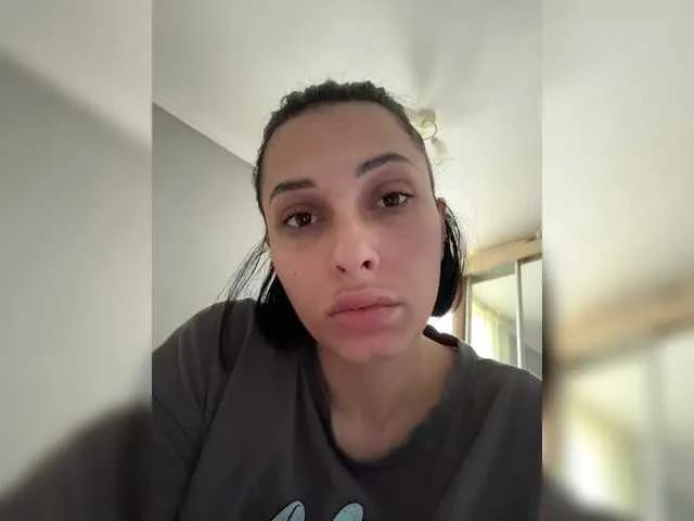 Discover naked slut Murr-kytty murr-kytty from BongaCams