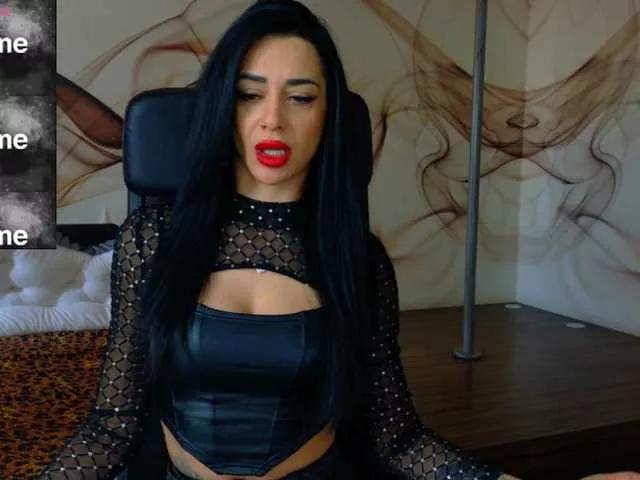 NaomiScarlett on BongaCams 