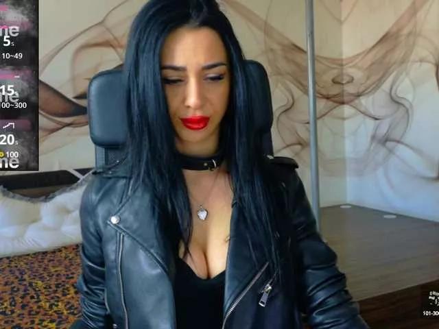 NaomiScarlett on BongaCams 