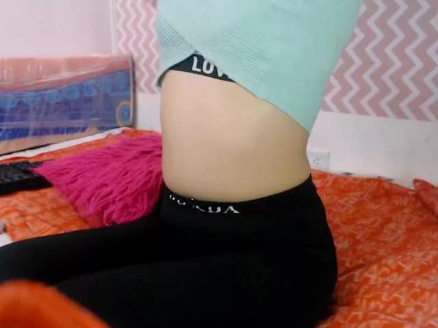nathalie-f on BongaCams 