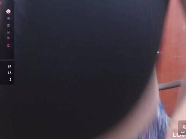naturalmoommy on BongaCams 