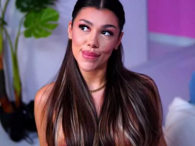 NatyDesiree on BongaCams 