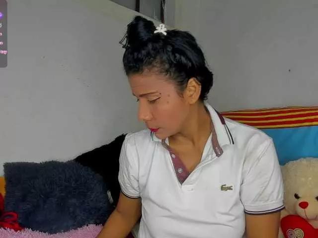 nentia-horny on BongaCams 