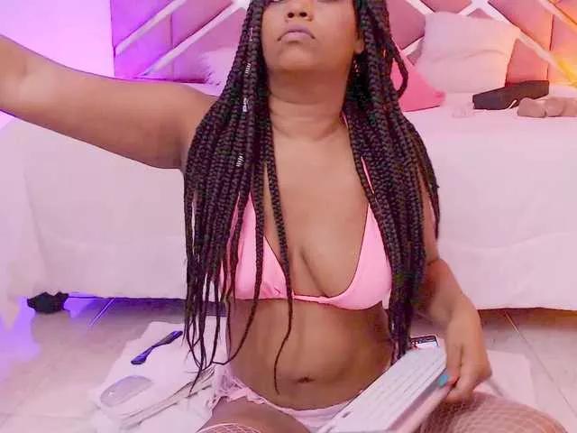 NiaPratt on BongaCams 