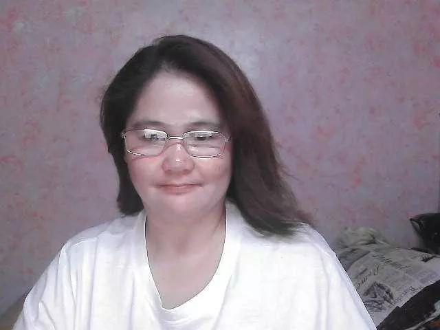 NICEtitspinay on BongaCams 