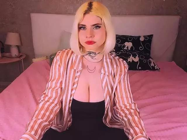 NikaRocks on BongaCams 
