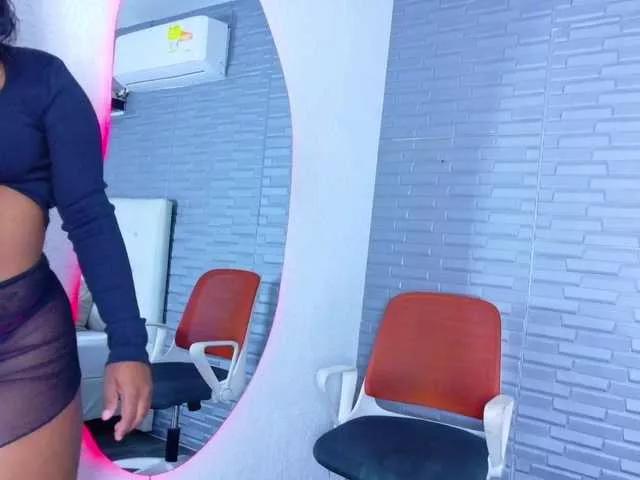nymplo-bff on BongaCams 