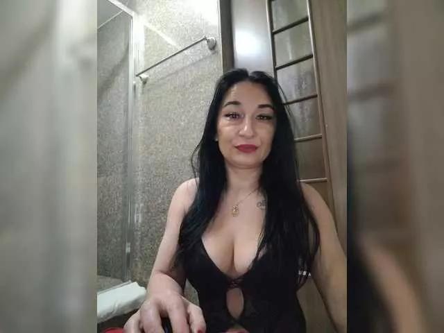 Octaviafelicity on BongaCams 