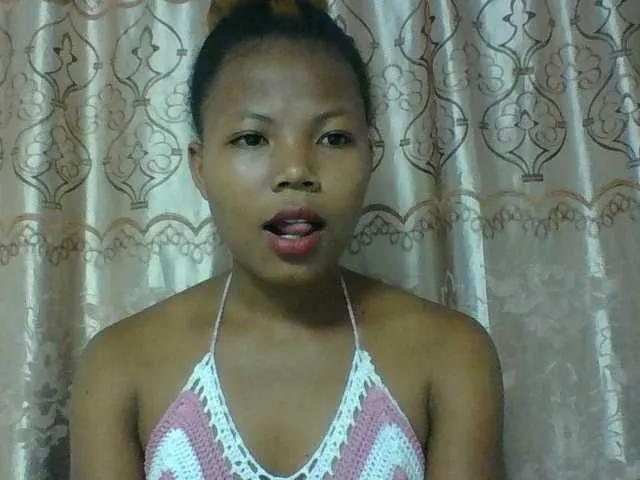 oliviette on BongaCams 