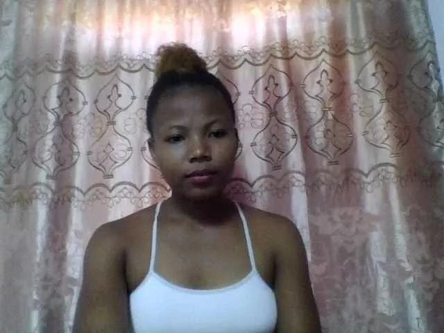oliviette on BongaCams 