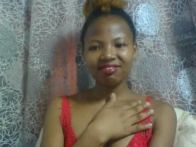 oliviette on BongaCams 