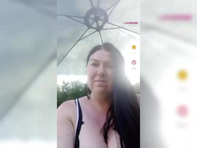 p6w-official on BongaCams 