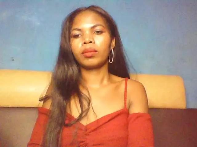 Perleyou on BongaCams 