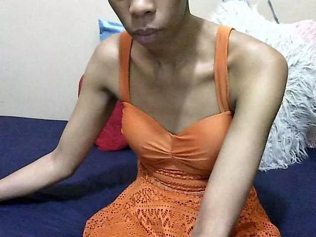 Offline petiteebony on BongaCams