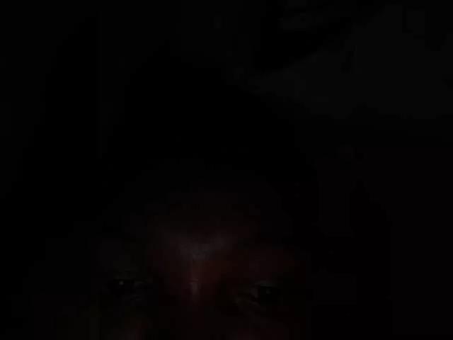 Offline Petitegoddess on BongaCams