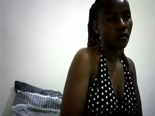Pierra77 on BongaCams 