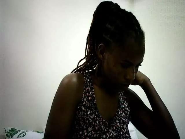 Pierra77 on BongaCams 
