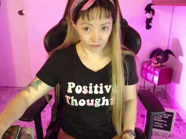 pink2019 on BongaCams 