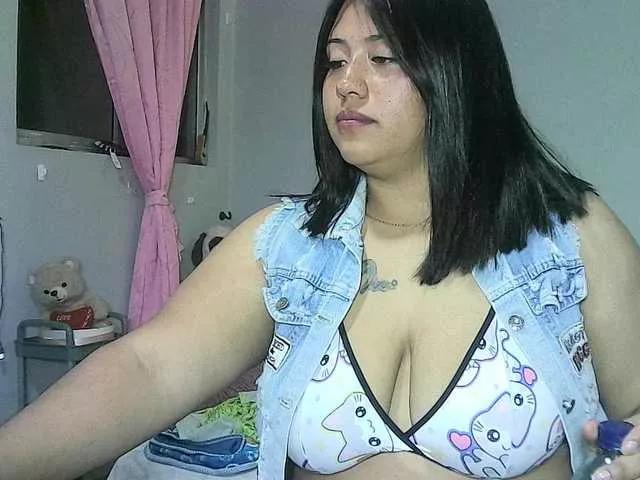 pocahontassex on BongaCams 