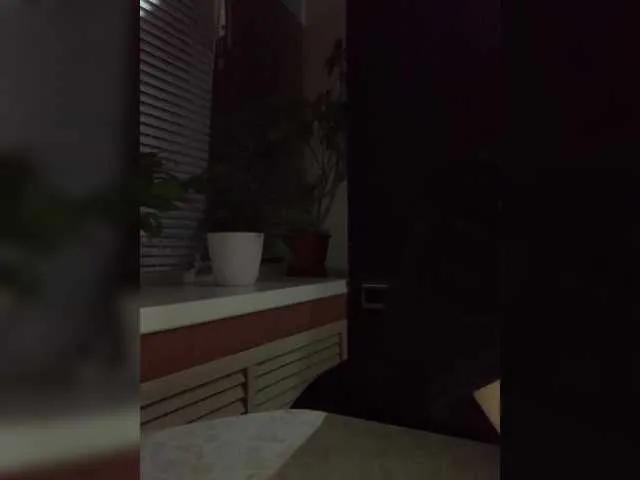 Watch Poli999, she wants to masturbate for you Poli999 from BongaCams