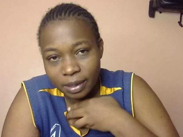 Pretty-horny on BongaCams 