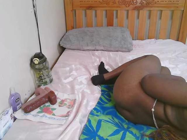 Prettynanu on BongaCams 