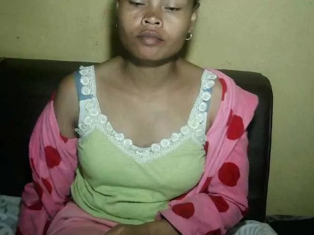 Freechat Pussy01lips on BongaCams