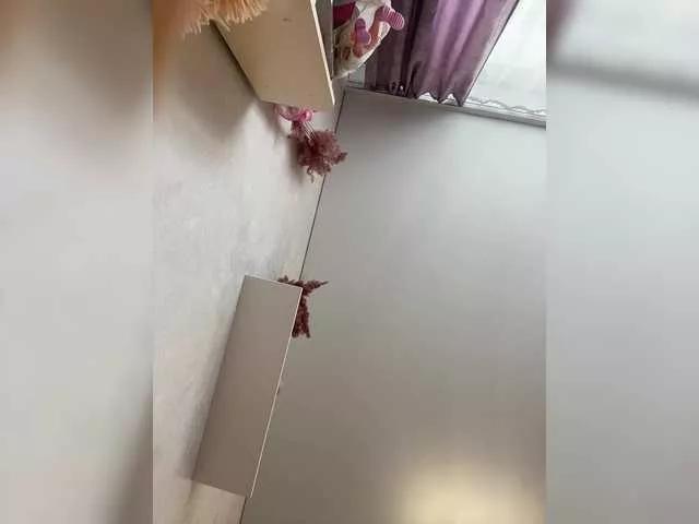 RadaRay55 on BongaCams 