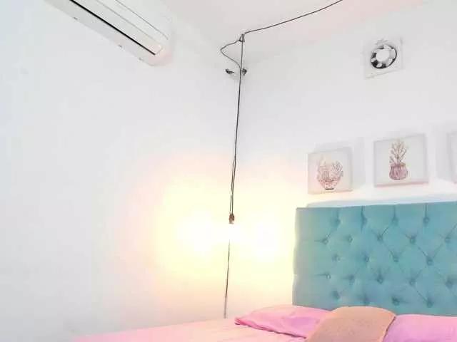 Rubiroose on BongaCams 