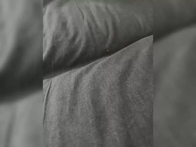 rus4444 on BongaCams 