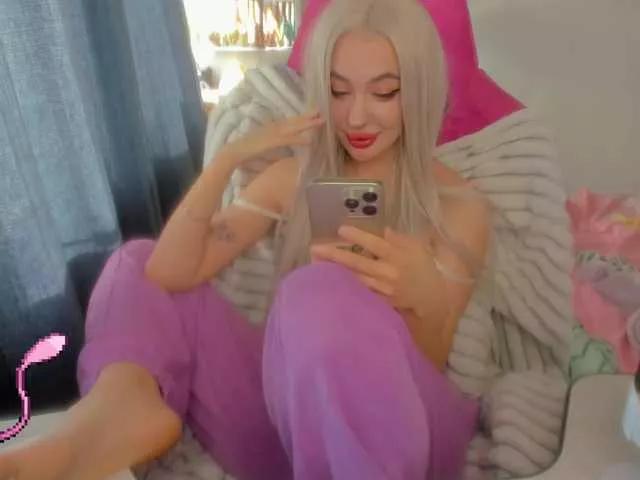 sadnesstyan on BongaCams 