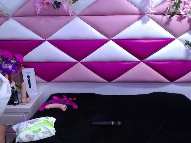 SalmaSantos on BongaCams 