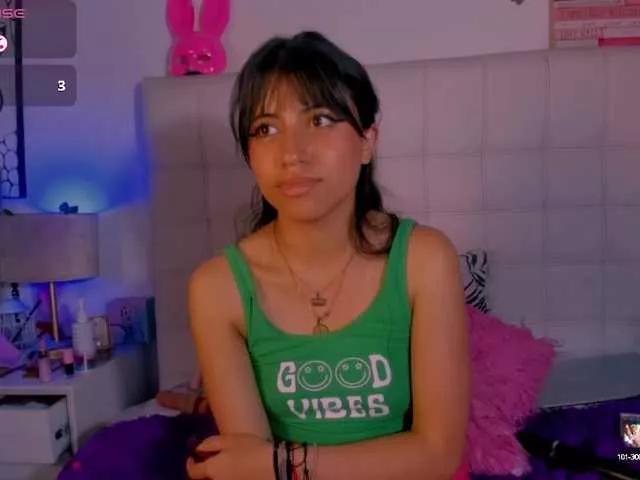 Freechat SaloMackay on BongaCams