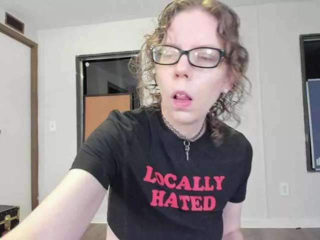 SaraDesireXO on BongaCams 