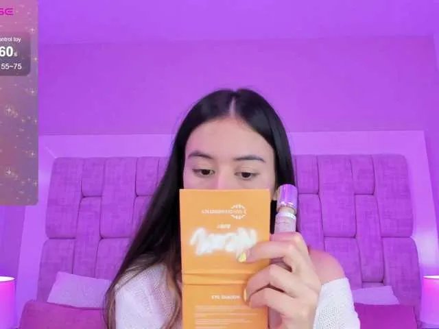 Freechat SashaCollinss on BongaCams