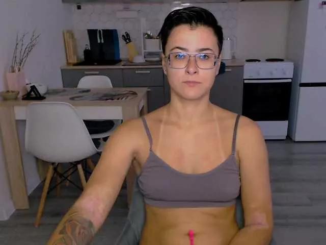 Sashanotfound on BongaCams 