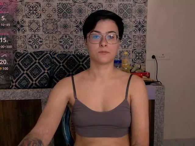 Sashanotfound on BongaCams 